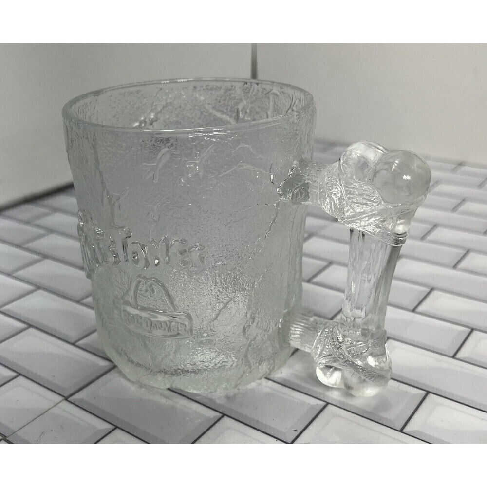 1993 Original McDonalds Flintstones Mug in perfect condition, clear glass - Picture 2 of 12